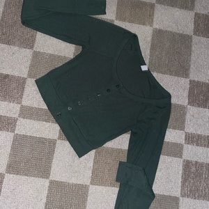 Olive green cropped long sleeve